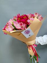 Букет цветов из:  Альстромерии #REPLACE_PRED# Новогагатли