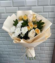 Букет цветов из:  Розы и Хризантемы в Новогагатли