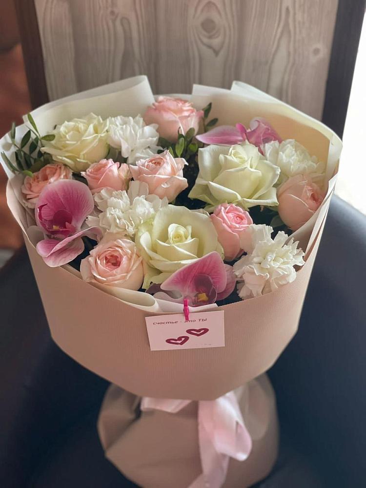 Букет цветов из: Орхидеи, Розы и Гвоздики в Новогагатли