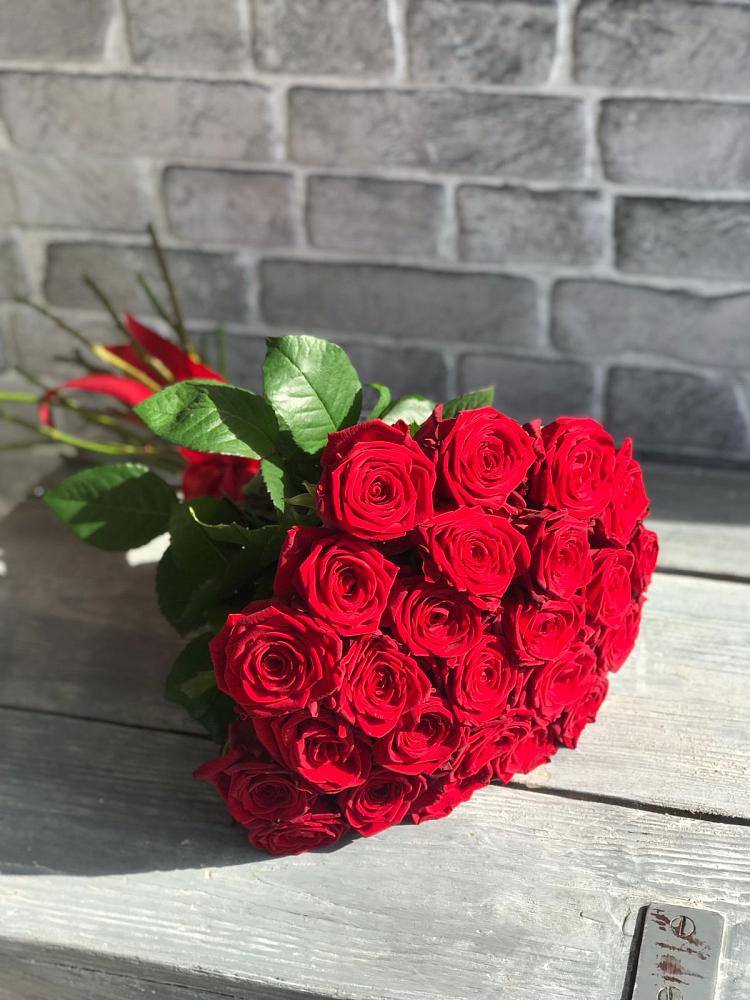 Букет Красные розы Фридом в Новогагатли