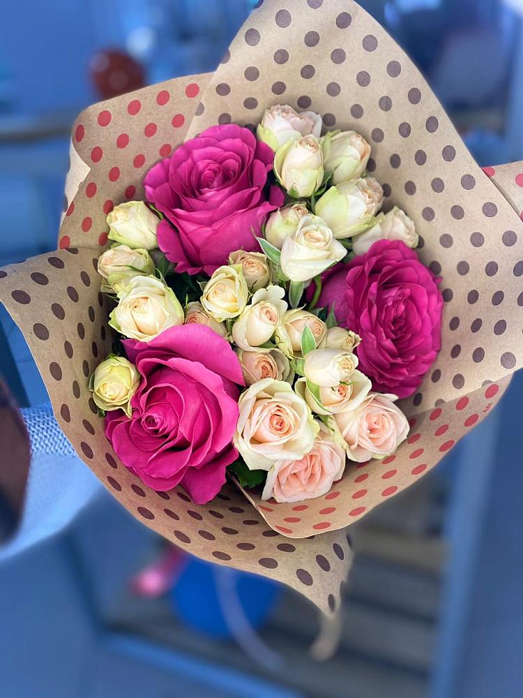 Букет цветов из: Розы в Новогагатли