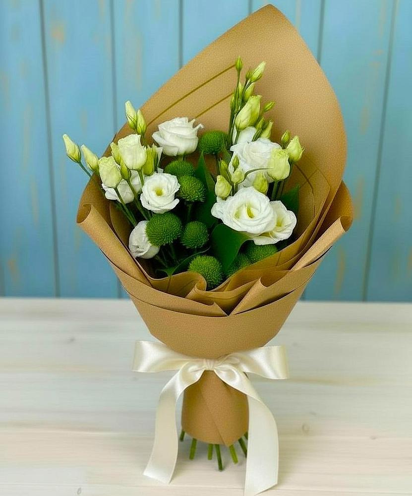 Букет цветов из: Хризантемы и Лизиантусы в Новогагатли