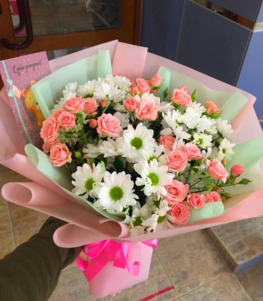 Букет цветов из: Розы и Хризантемы в Новогагатли