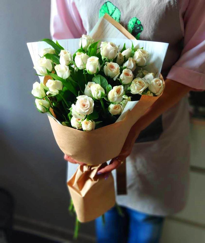 Букет цветов из: Розы в Новогагатли