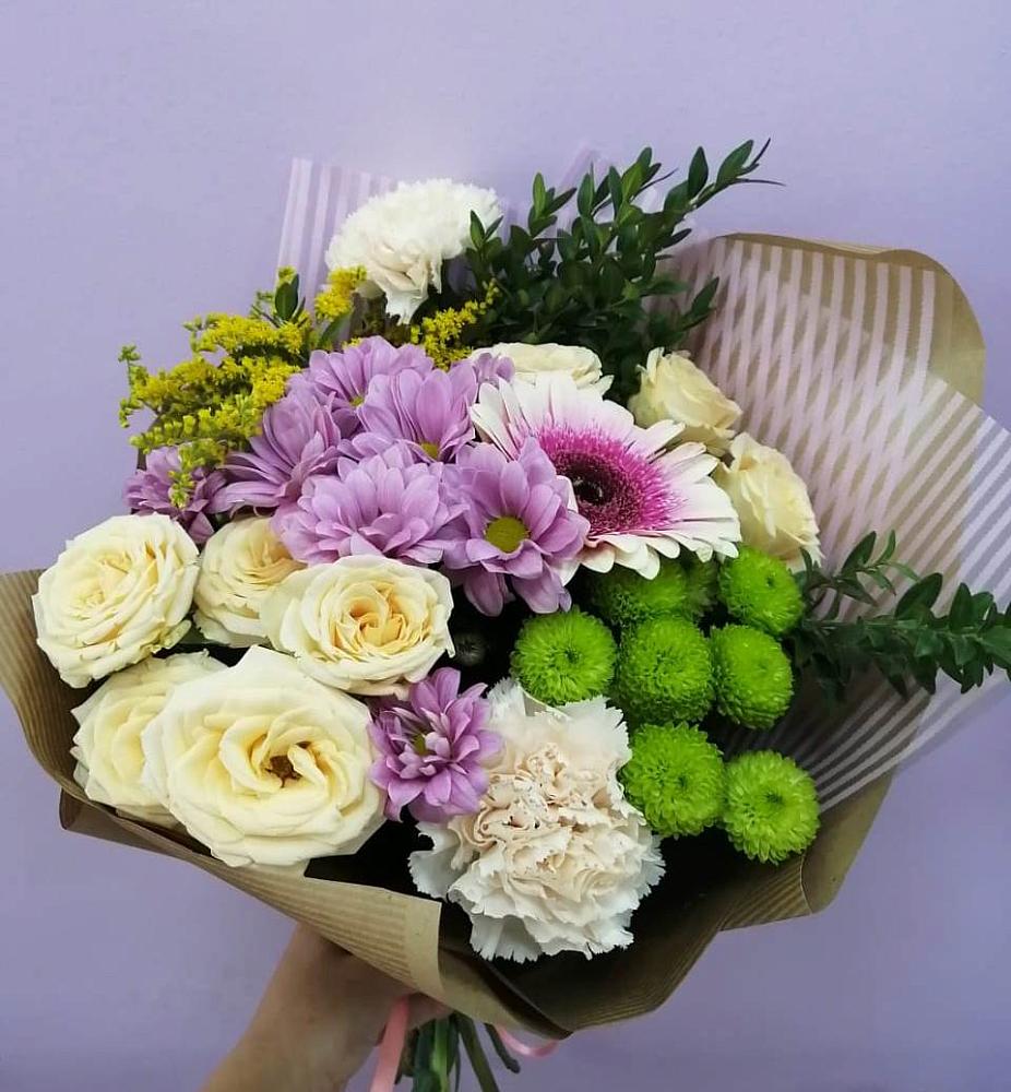 Букет цветов из: Хризантемы, Розы, Гвоздики и Герберы в Новогагатли