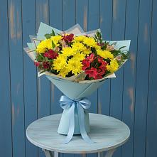 Букет цветов из:  Альстромерии и Хризантемы в Новогагатли