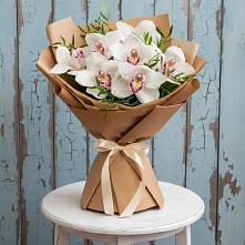 Букет цветов из:  Орхидеи и Розы в Новогагатли